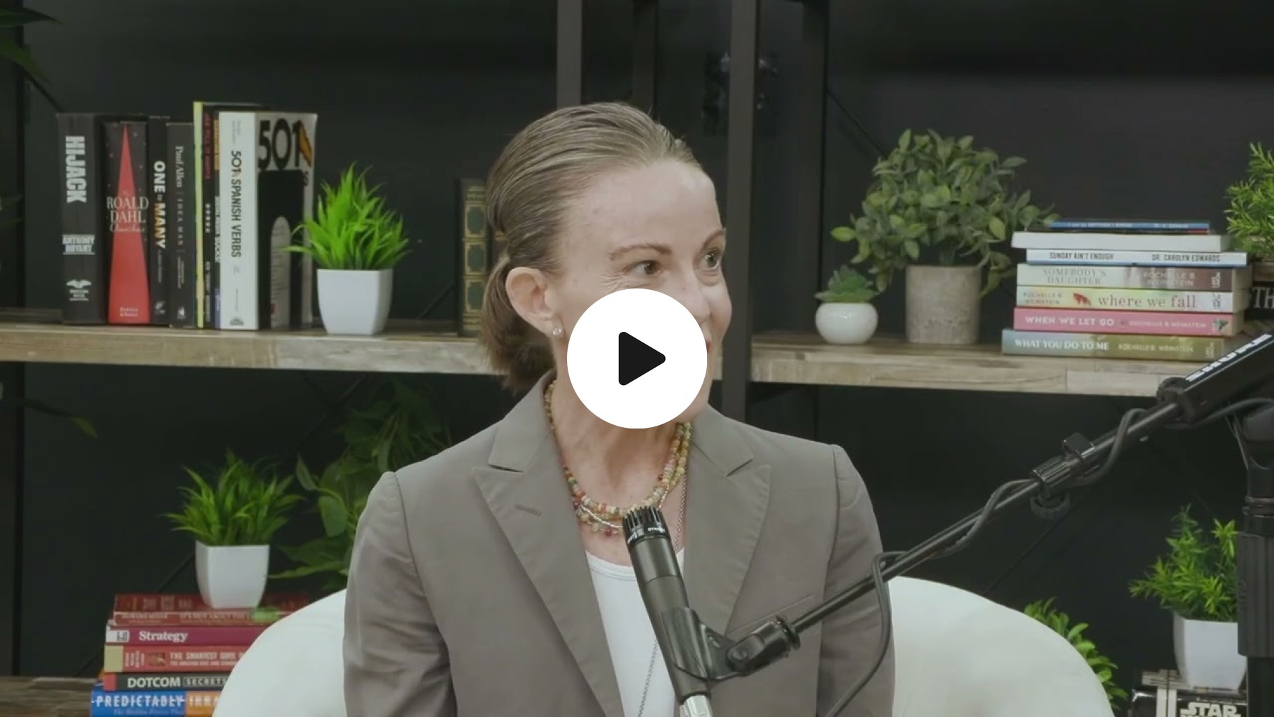 The Prosperity Podcast: Grant Alumni Spotlight on Amanda Nicol, Founder, Jewelry One of a Kind